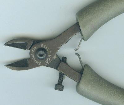 wire stripping tool